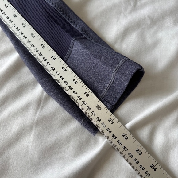 Lululemon Women's Athletic Performance Yoga Capri Legging Pants Purple 6 Running - Picture 10 of 13